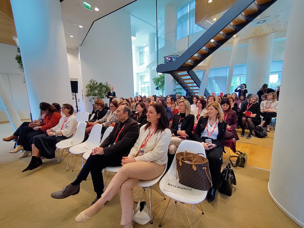 Women ONboarding (UniCredit), the fourth edition presented